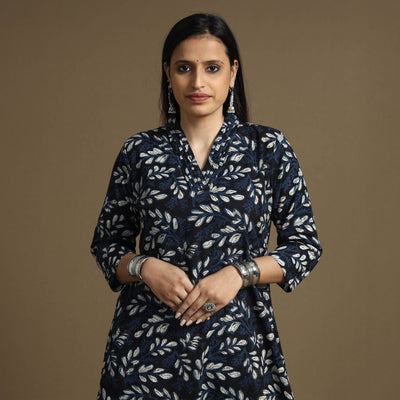 Buy Bagru Hand Block Printed Cotton Long Kurta Online at iTokri.com