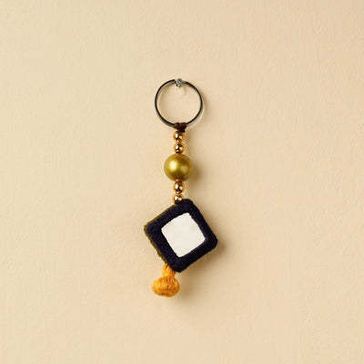 Buy Banjara Embroidery Handmade Keychain Online at iTokri.com