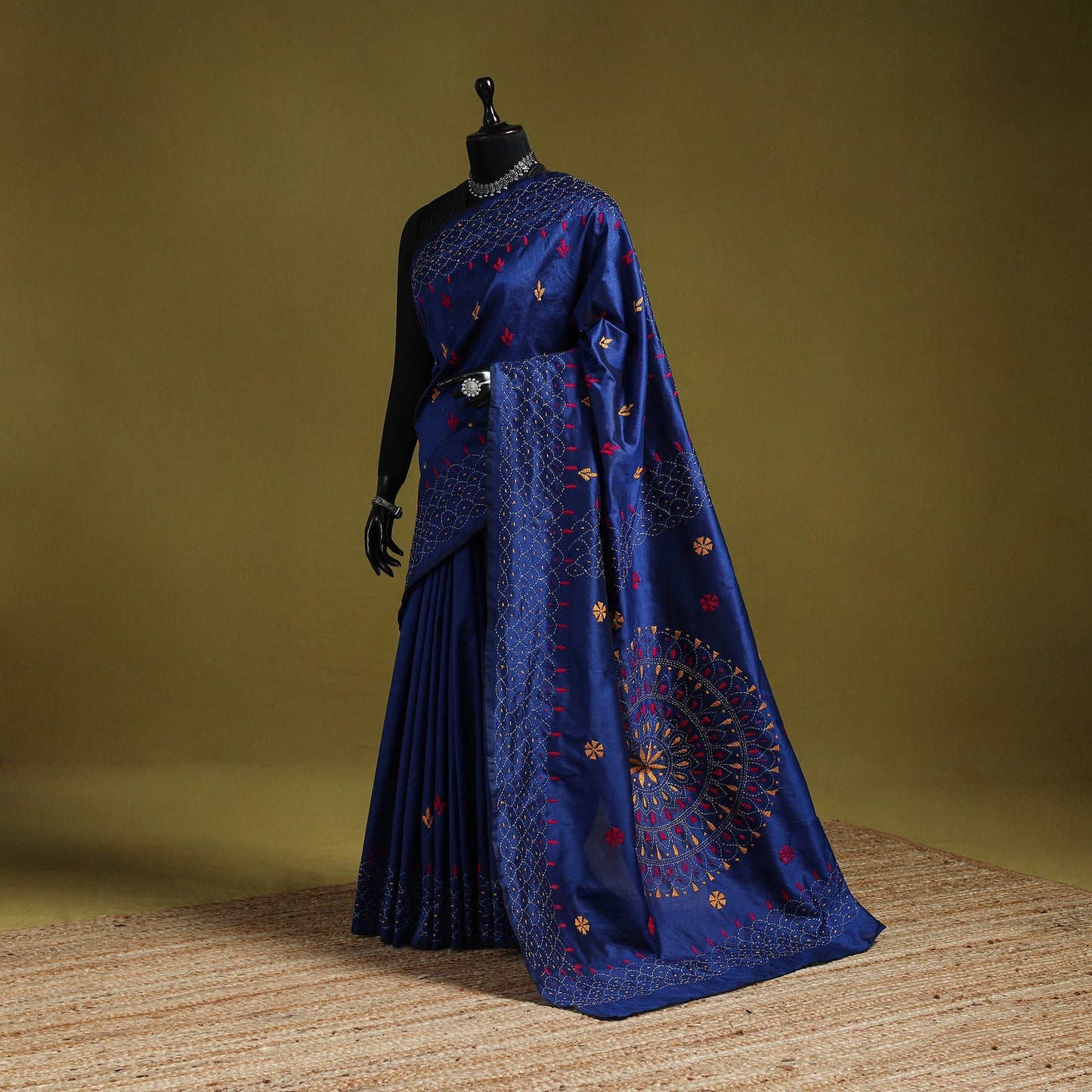 Bengal hand embroidery silk nakshi kantha saree 18