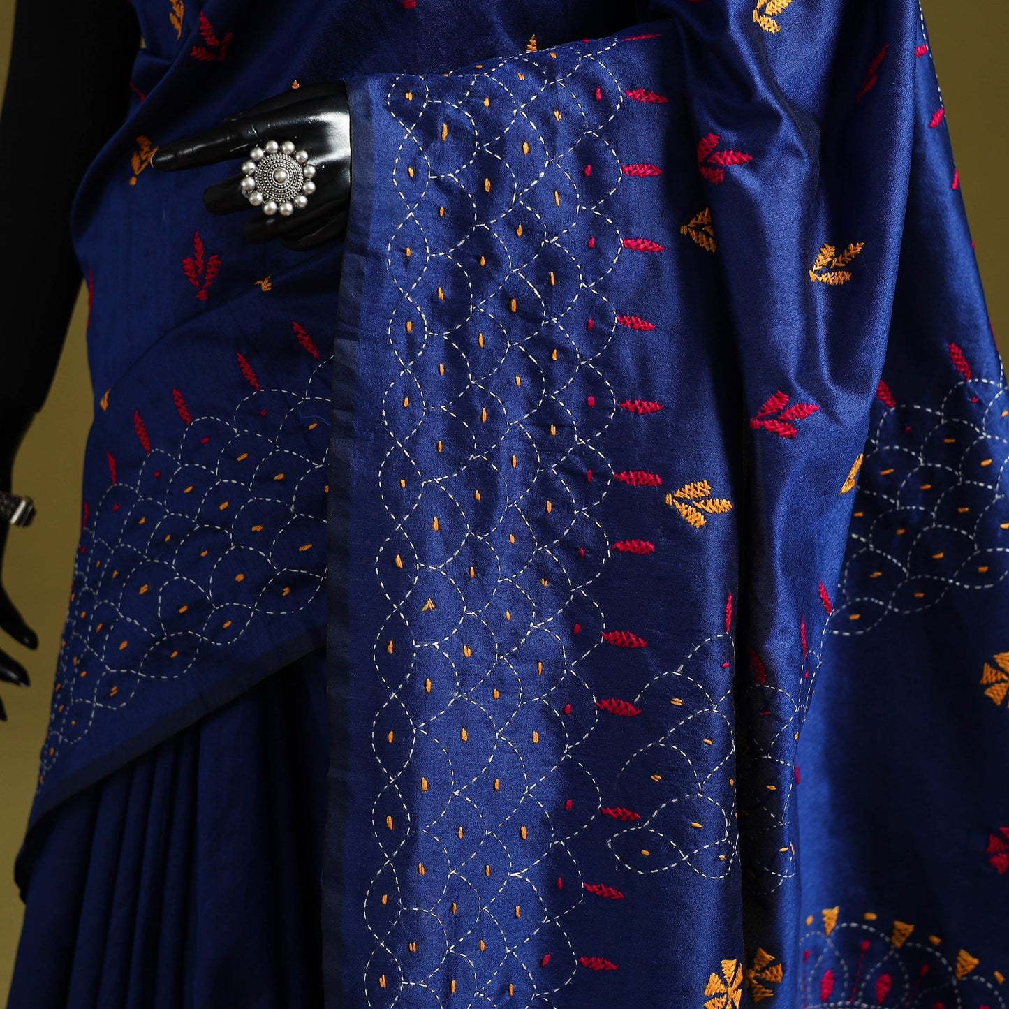 Bengal hand embroidery silk nakshi kantha saree 18