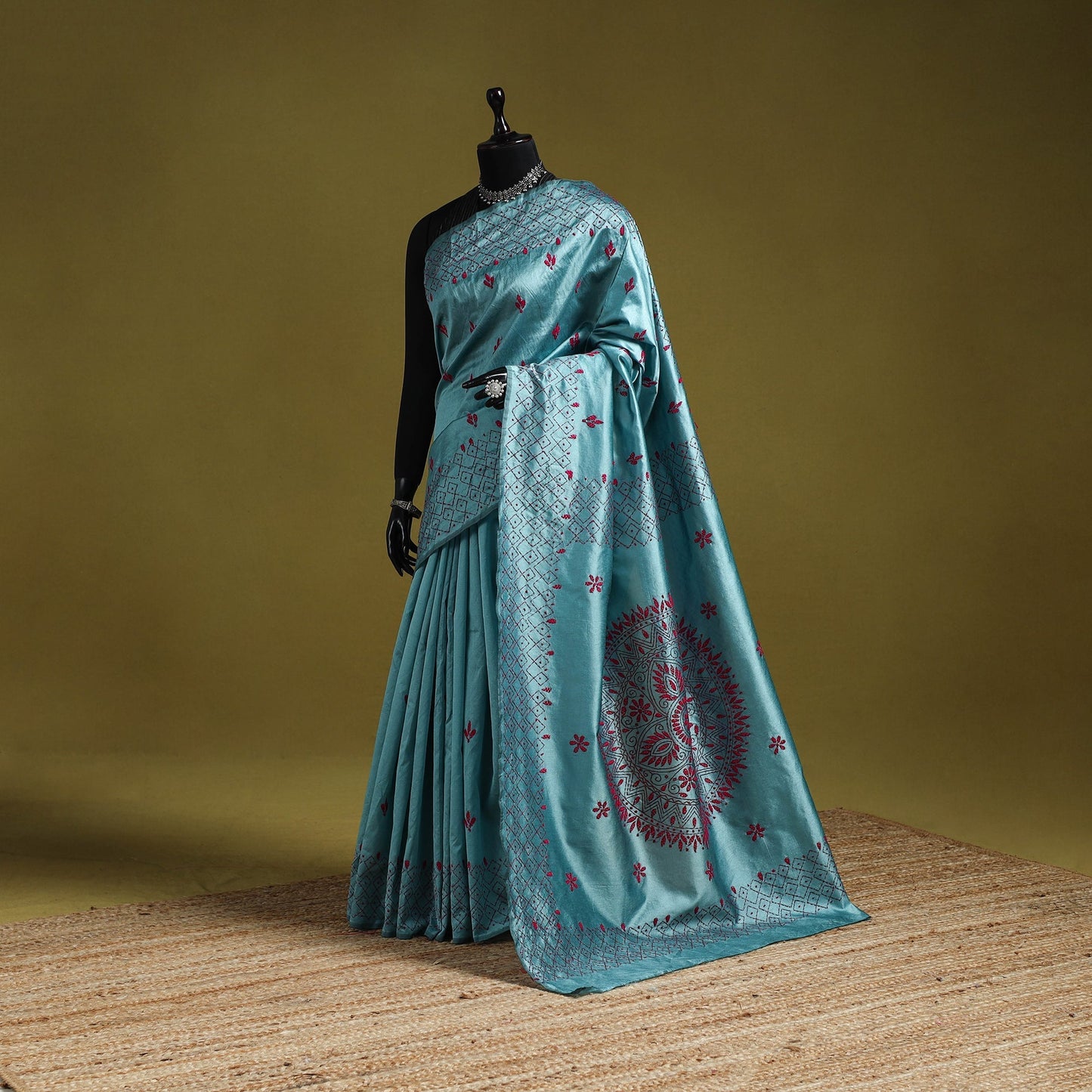 Bengal hand embroidery silk nakshi kantha saree 22