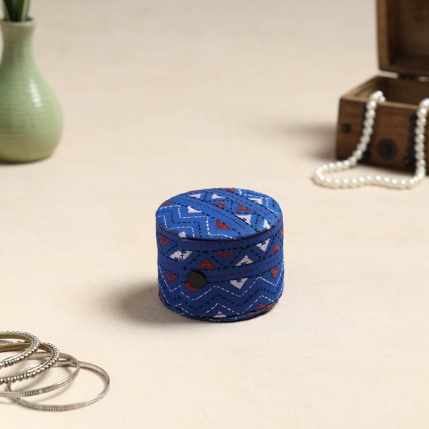 Blue Bengal Kantha Work Handcrafted Bangle Box (Small)