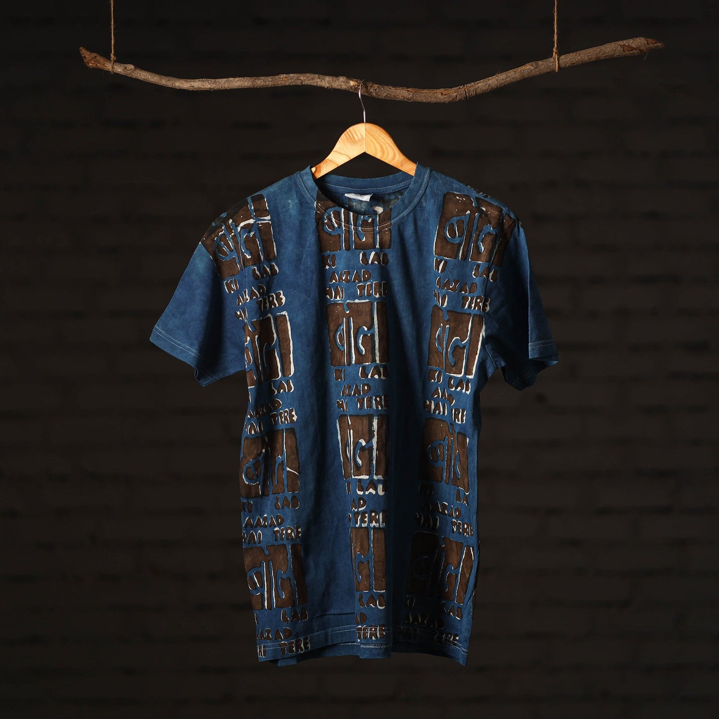 Buy Bindaas Block Art Printed Cotton Round Neck T-shirt Online at iTokri.com