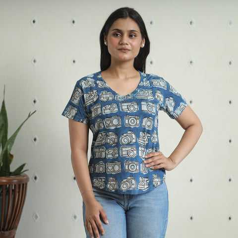  Bindaas Block Art Printed Cotton Women V Neck T-shirt 01 