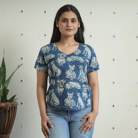 Buy Bindaas Block Art Printed Cotton Women V Neck T-shirt 10 Online at iTokri.com