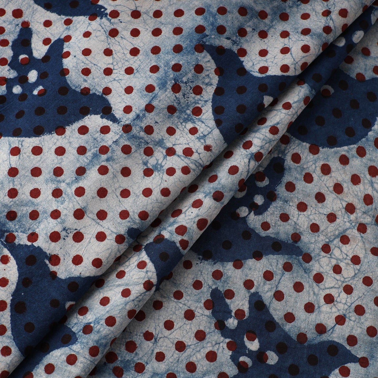 पहले सीधे Dots with Birds - Blue Bindaas Cotton Block Print Fabric