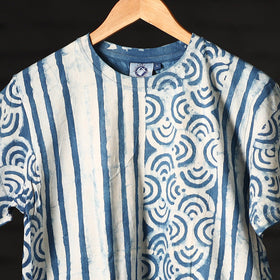  Block Art Prints Natural Dyed Cotton Round Neck T-shirt 