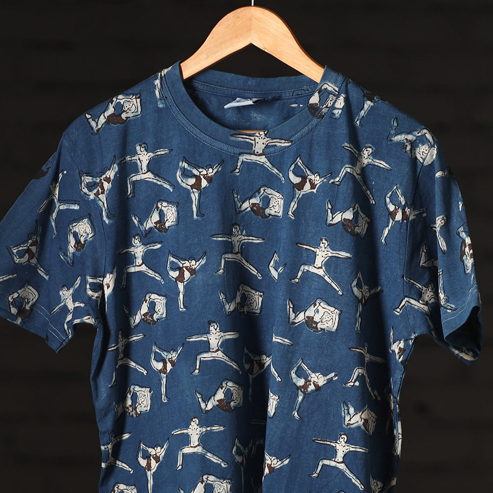 Buy Bindaas Natural Dyed Art Block Print Round Neck T-shirt in Pure Cotton Online at iTokri.com