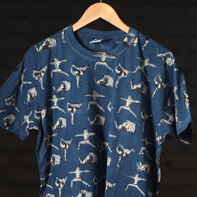 Buy Bindaas Natural Dyed Art Block Print Round Neck T-shirt in Pure Cotton Online at iTokri.com