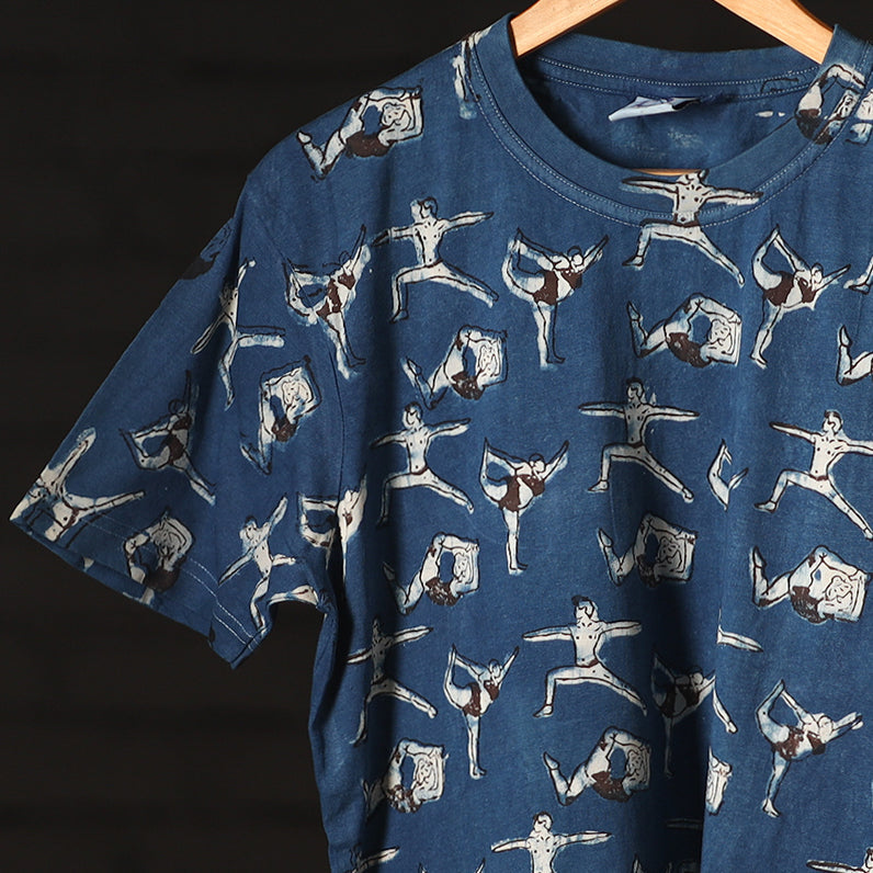 Buy Bindaas Natural Dyed Art Block Print Round Neck T-shirt in Pure Cotton Online at iTokri.com