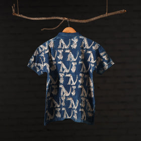 Buy Bindaas Natural Dyed Art Block Print Polo Collar T-shirt in Pure Cotton Online at iTokri.com