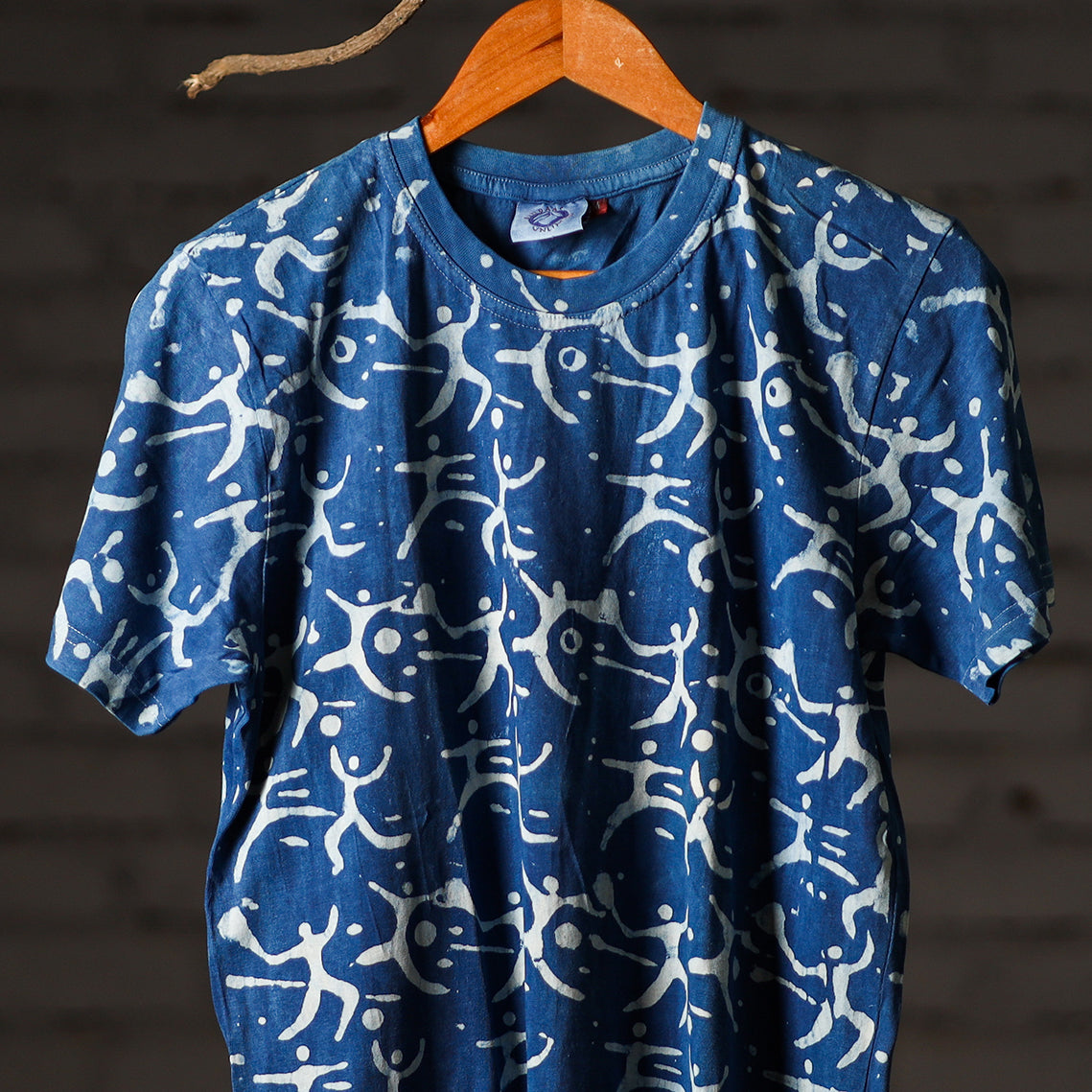 Buy Block Art Prints Natural Dyed Cotton Unisex Round Neck T-shirt Online at iTokri.com