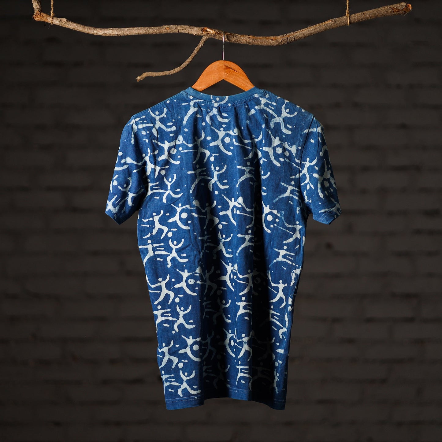 Buy Block Art Prints Natural Dyed Cotton Unisex Round Neck T-shirt Online at iTokri.com