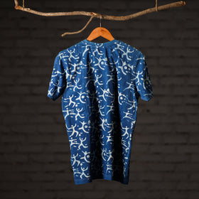Buy Block Art Prints Natural Dyed Cotton Unisex Round Neck T-shirt Online at iTokri.com