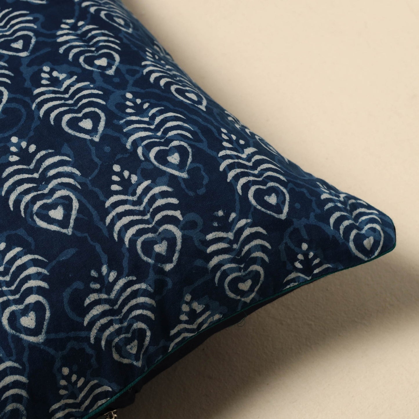 Indigo bagru cushion cover 01 - handcrafted