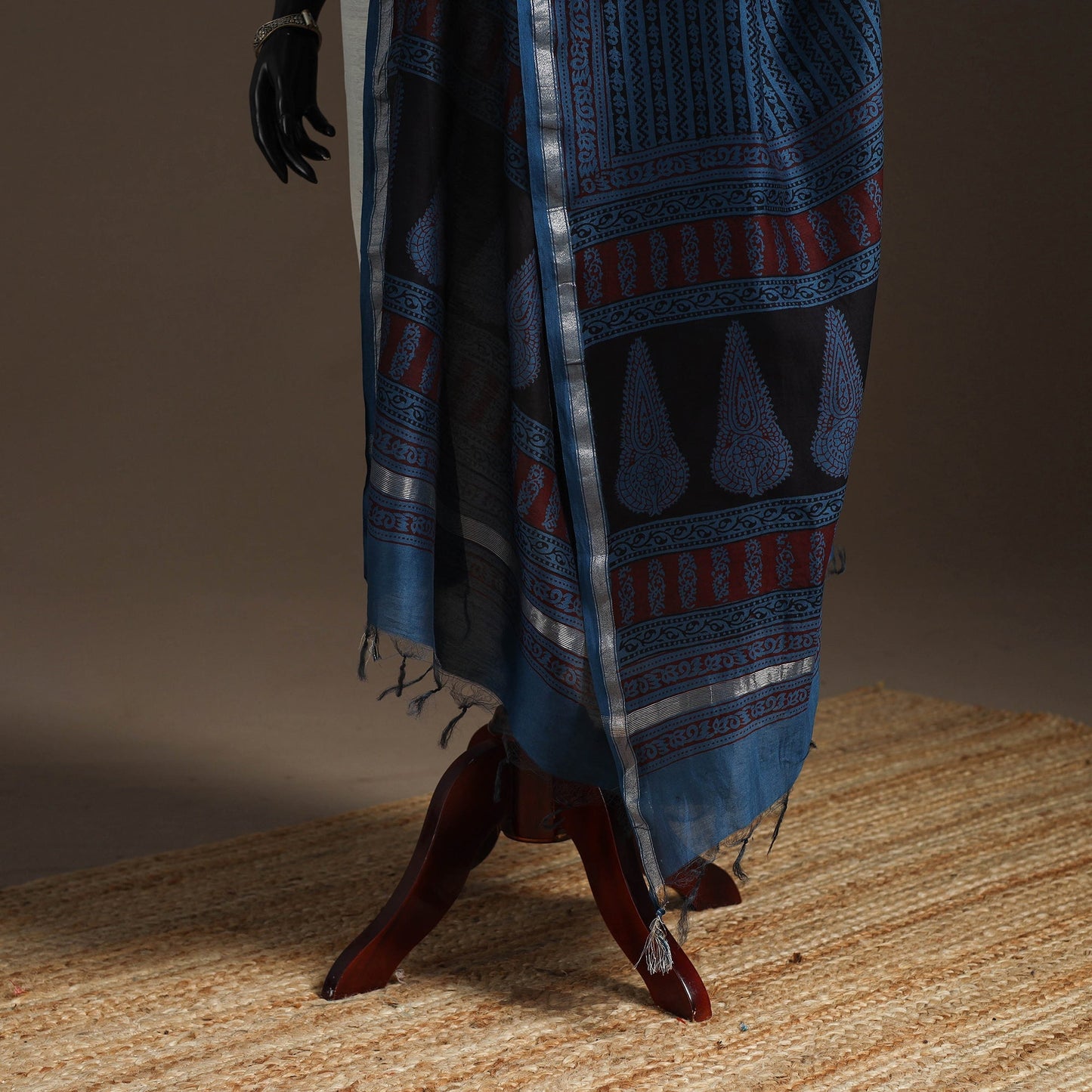 Chanderi silk bagh natural dyed dupatta with zari border 18