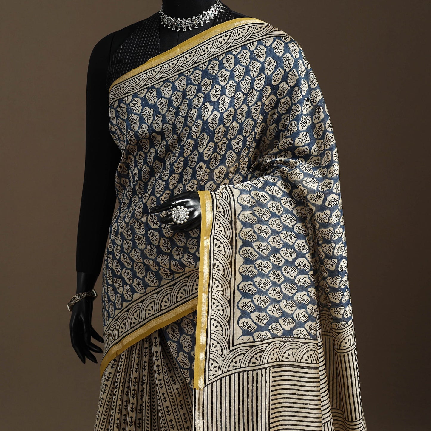 Chanderi silk hand bagru saree with zari border 06