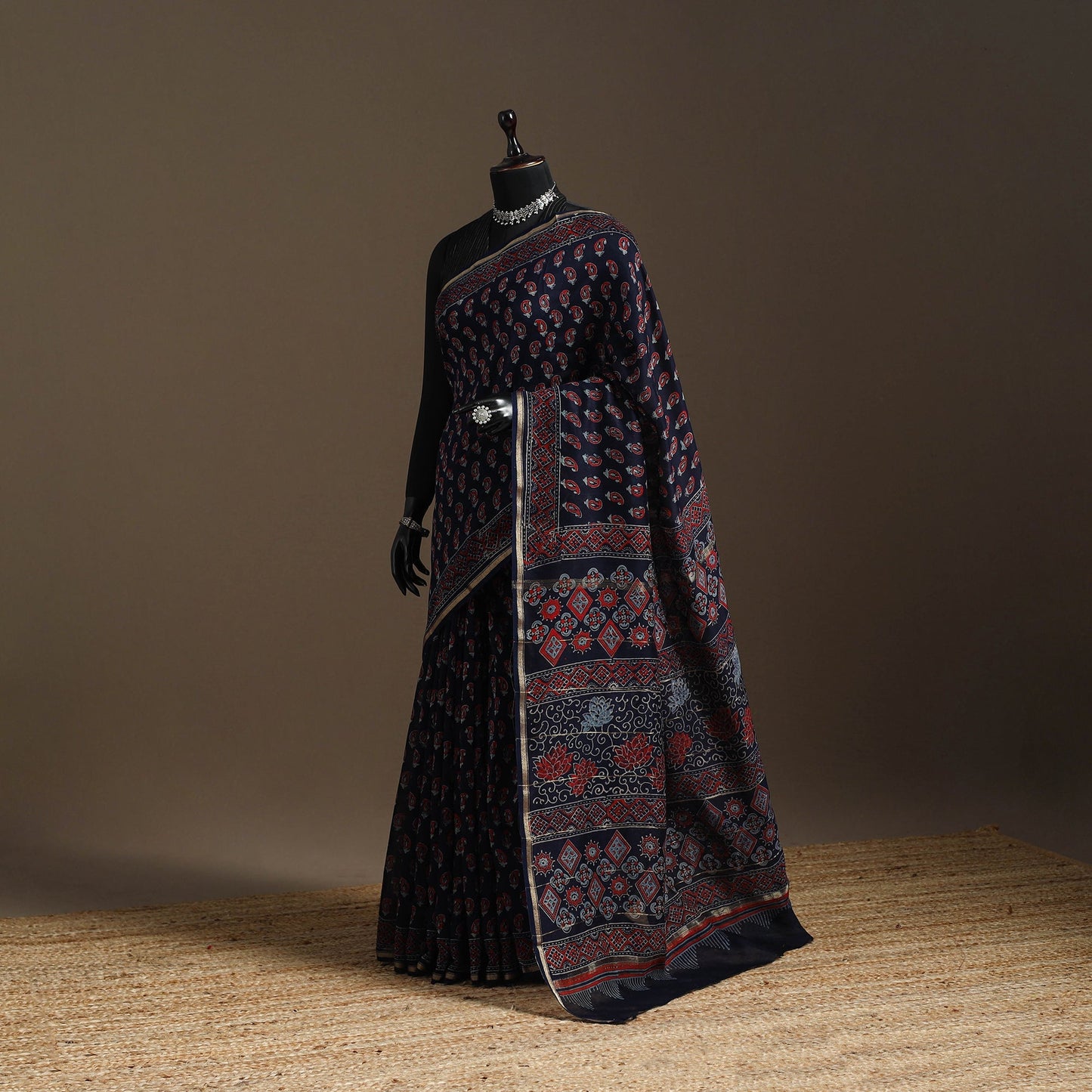 Chanderi silk hand bagru saree with zari border 09