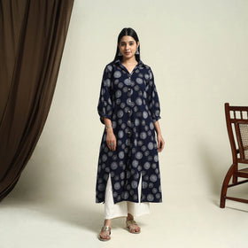 Collared Neck Buttoned Down Blue Batik Print Cotton Kurta for Women