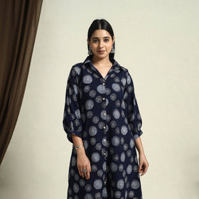 Collared Neck Buttoned Down Blue Batik Print Cotton Kurta for Women