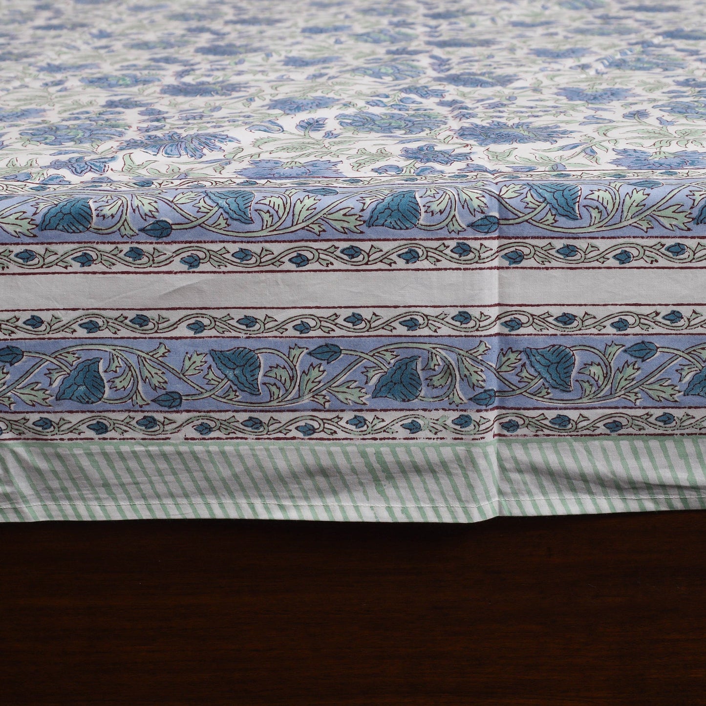 Cotton double sanganeri bed sheet set (108 x 90 in) 08