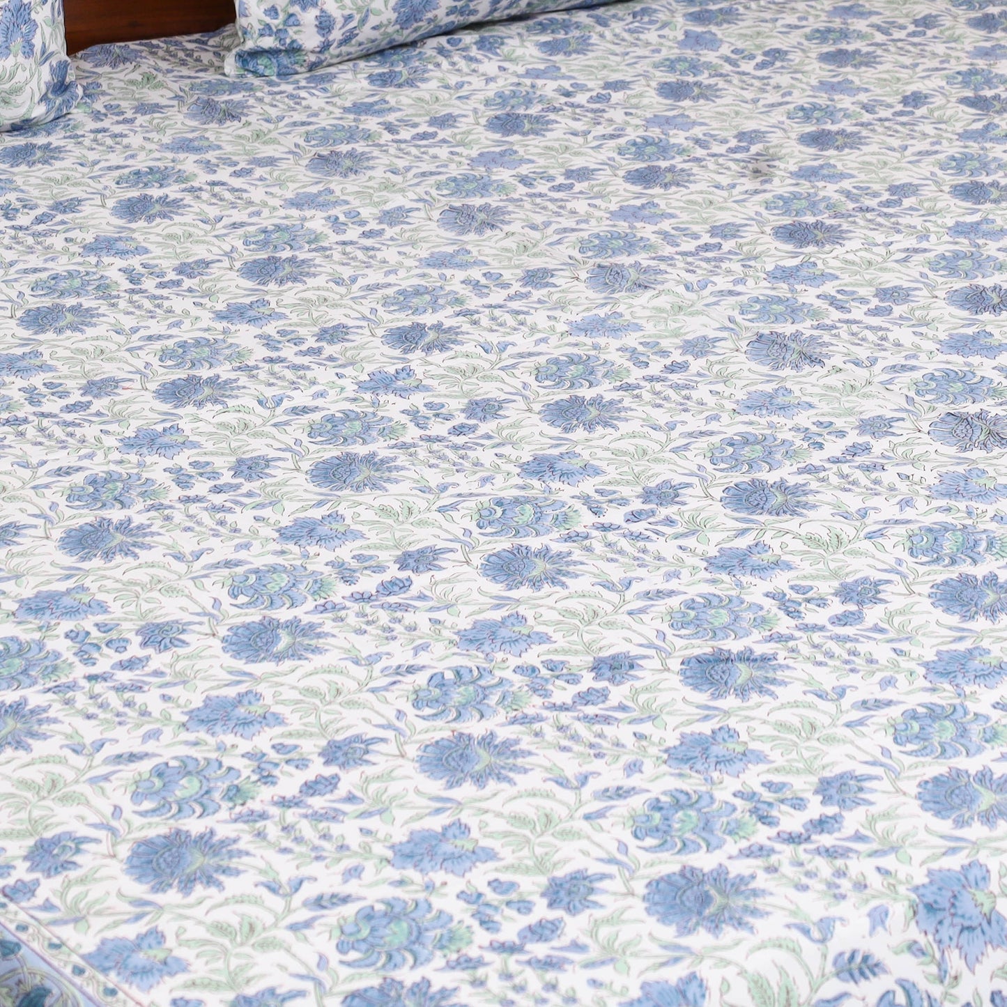 Cotton double sanganeri bed sheet set (108 x 90 in) 08