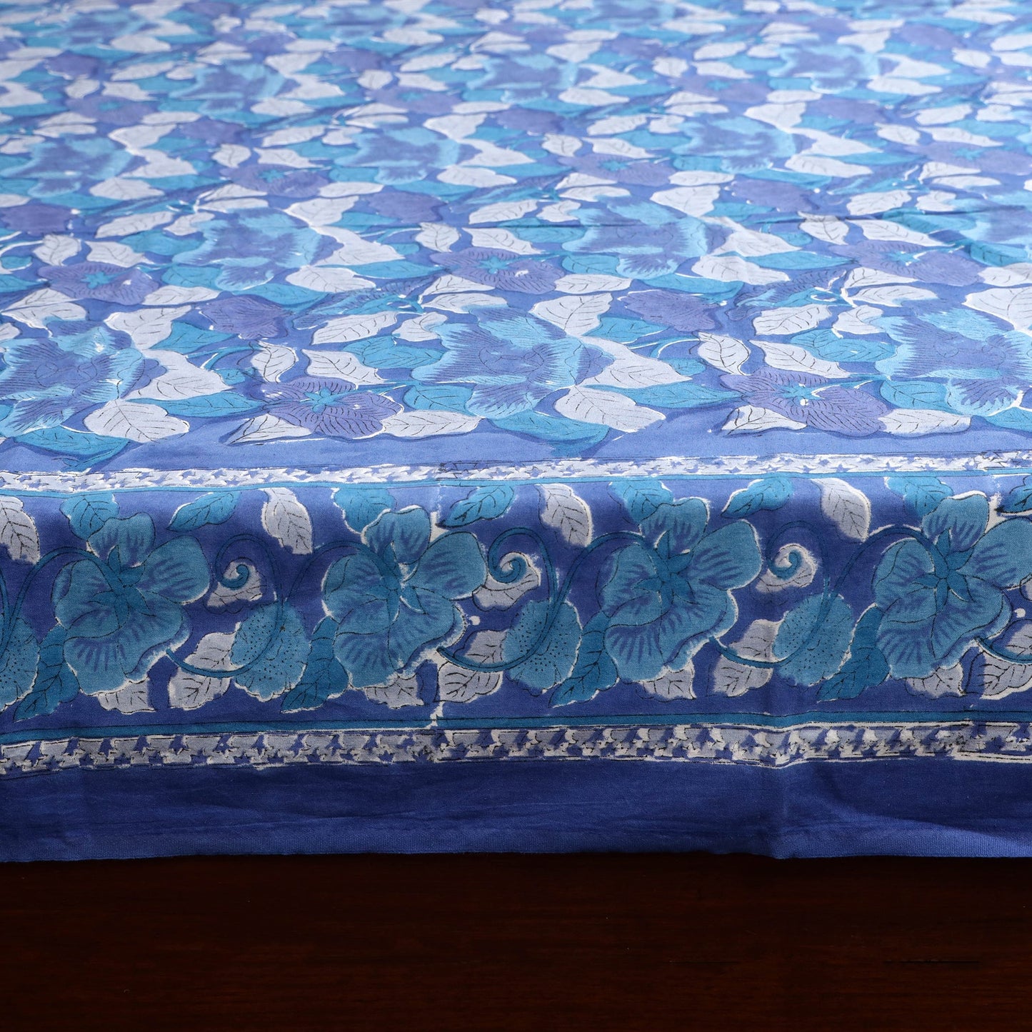 Cotton double sanganeri bed sheet set (108 x 90 in) 14