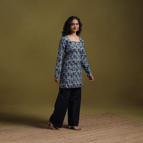 Cotton hand batik short kurta for women 05 - handcrafted
