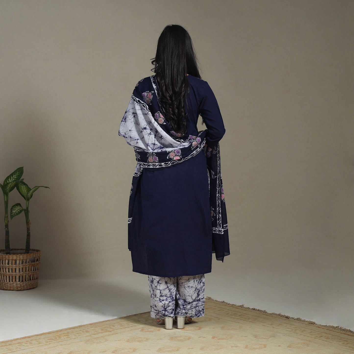 Blue Cotton Indonesian Hand Batik Print Kurta Set (Set of 3)