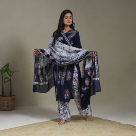 Blue Cotton Indonesian Hand Batik Print Kurta Set (Set of 3)