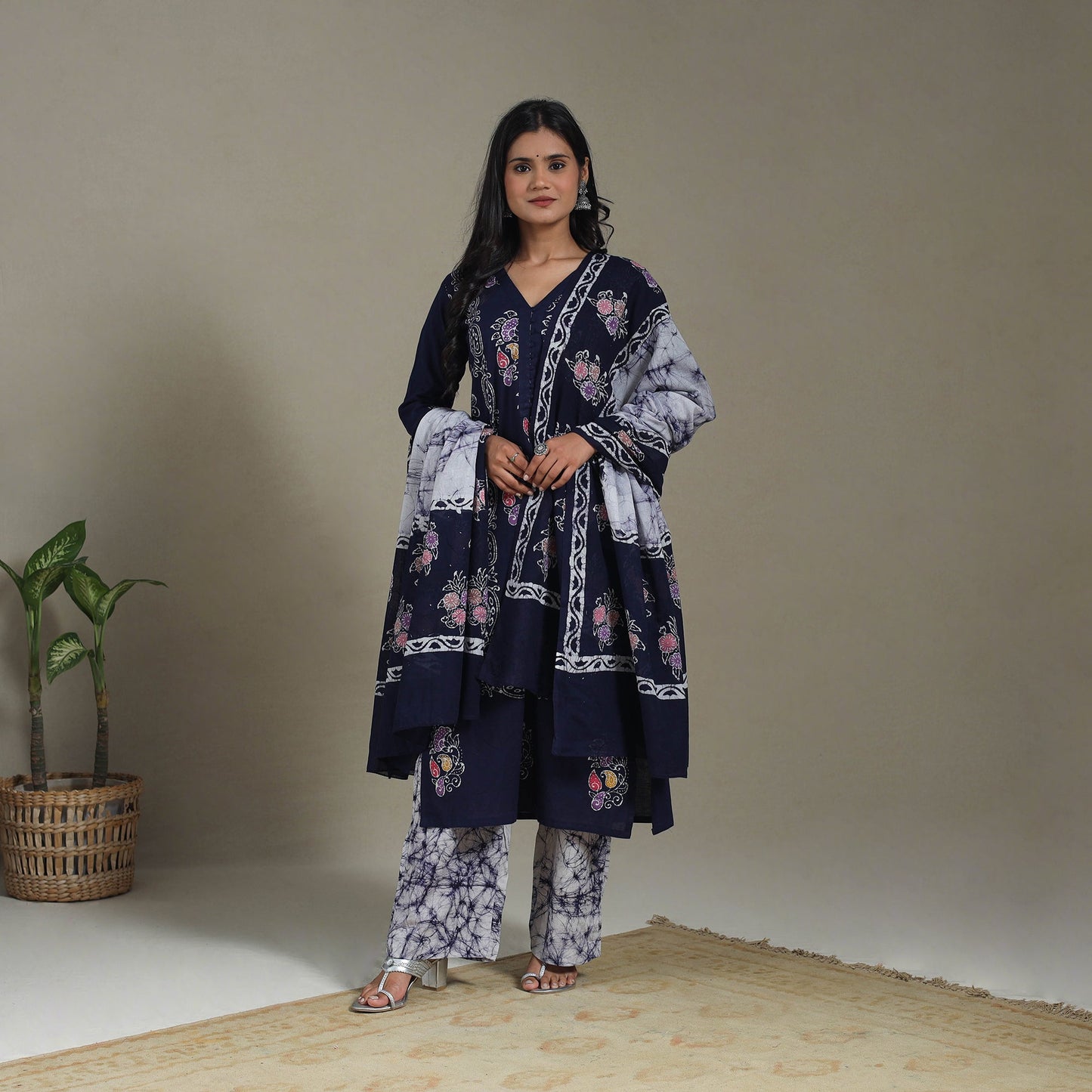 Blue Cotton Indonesian Hand Batik Print Kurta Set (Set of 3)