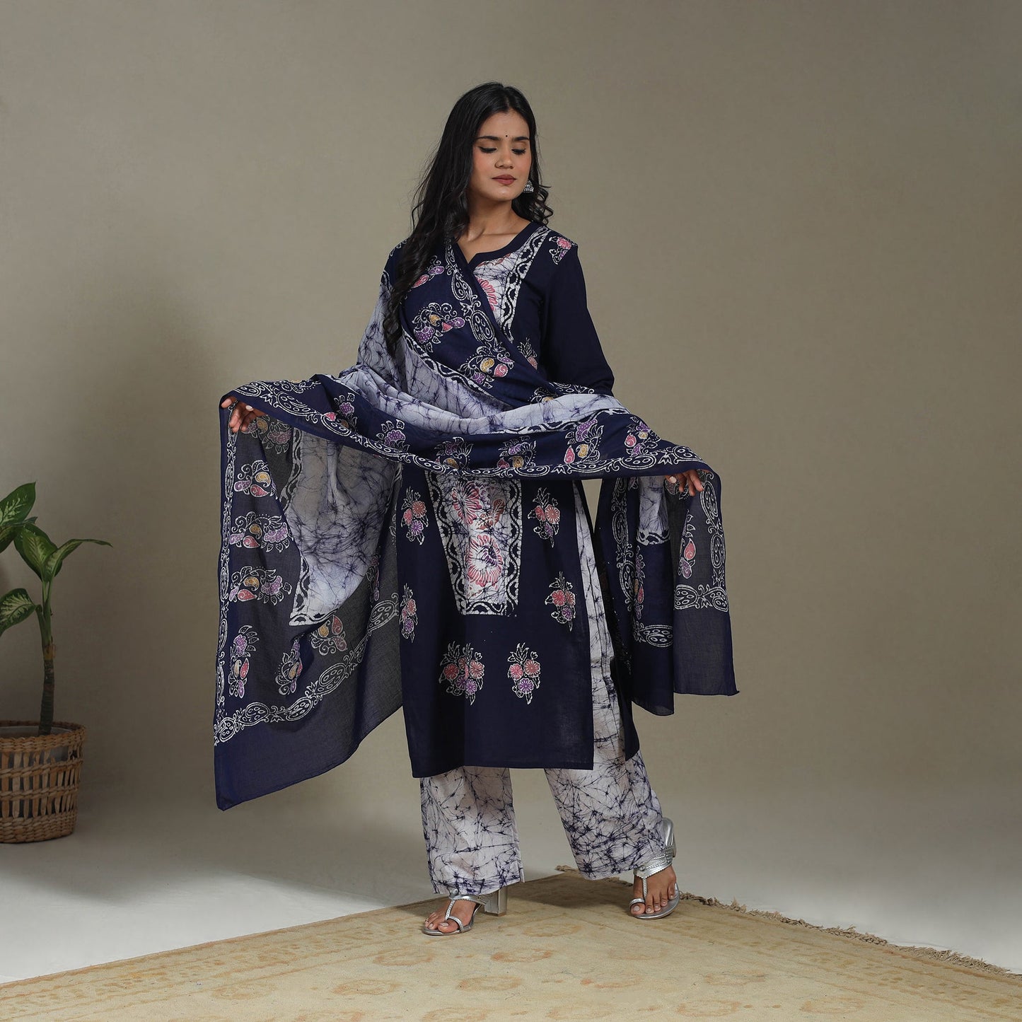 Blue Cotton Indonesian Hand Batik Print Kurta Set (Set of 3)