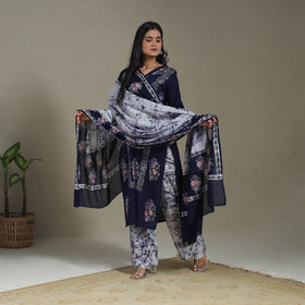 Blue Cotton Indonesian Hand Batik Print Kurta Set (Set of 3)