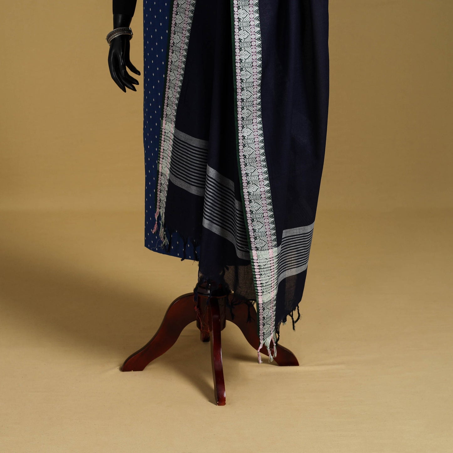Blue - cotton jacquard dupatta with thread border 18