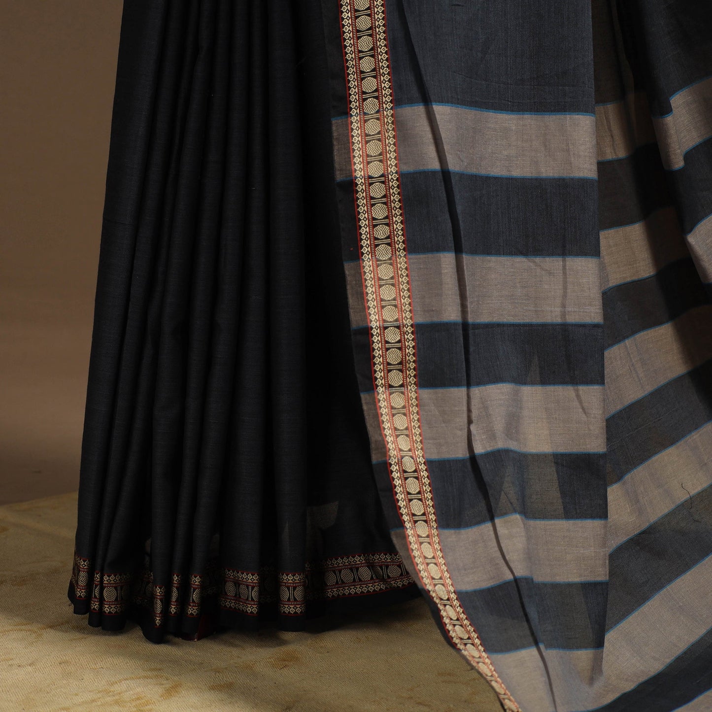 Blue - cotton plain saree with thread border 01