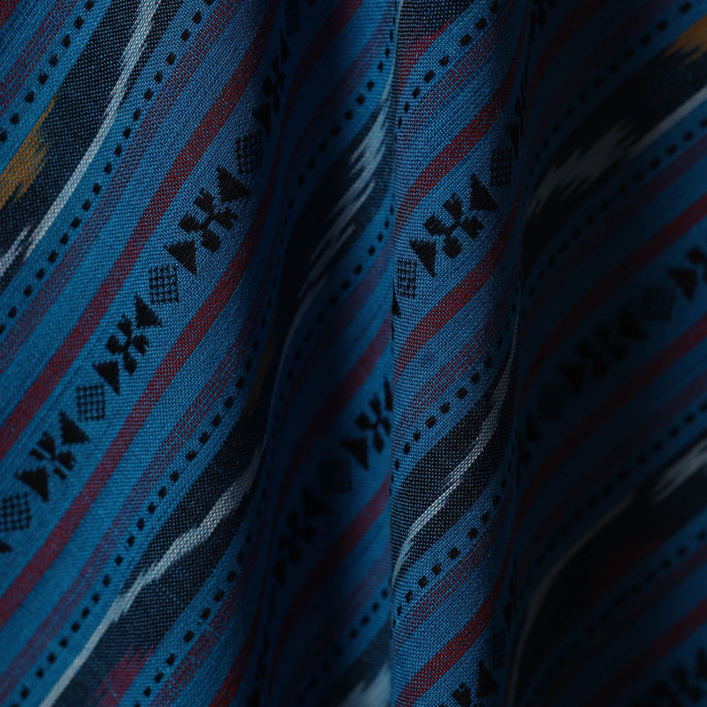 Cotton pochampally dabi ikat fabric 17 - handcrafted