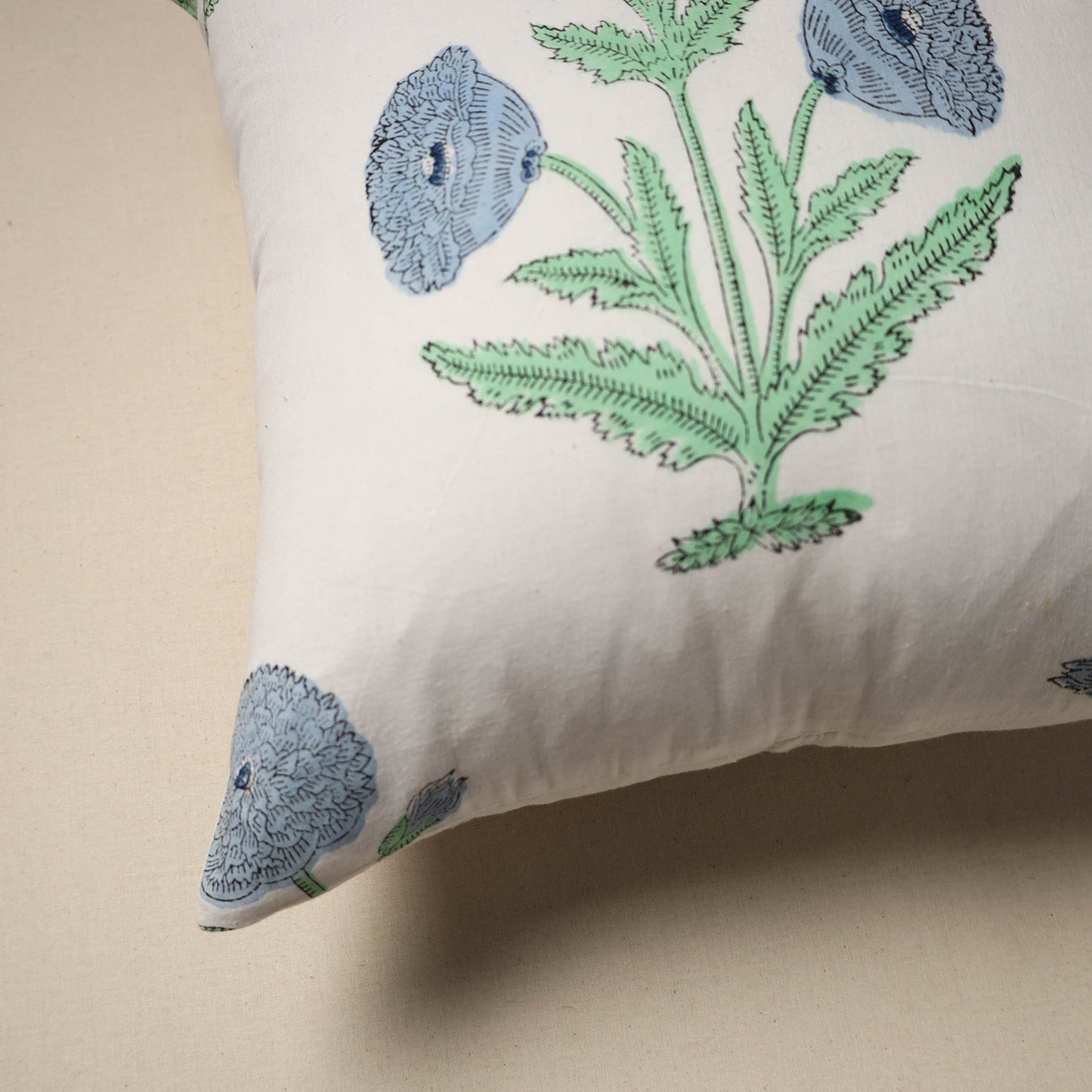 Cotton sanganeri cushion cover (16 x 16 in) 65 - handcrafted