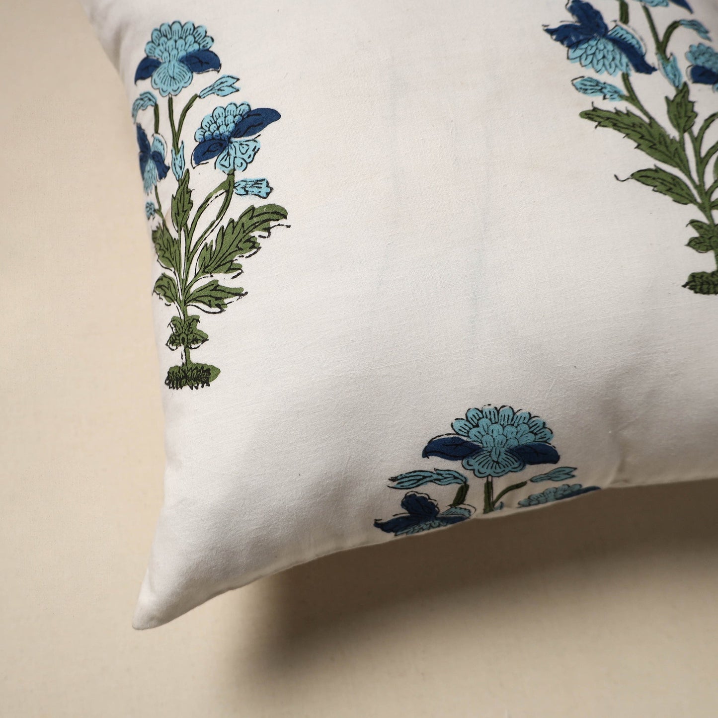 Cotton sanganeri cushion cover (16 x 16 in) 72 - handcrafted