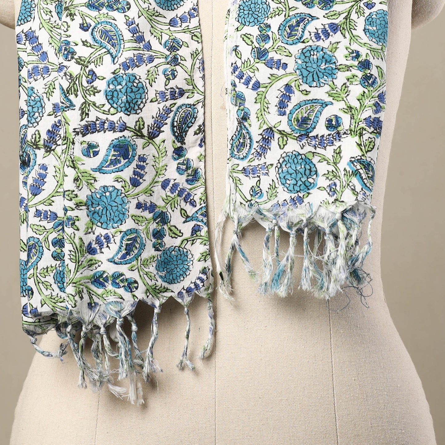 Blue - cotton sanganeri stole with tassels 139 - handcrafted