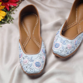 Blue Handstitched Embroidered Jutti 