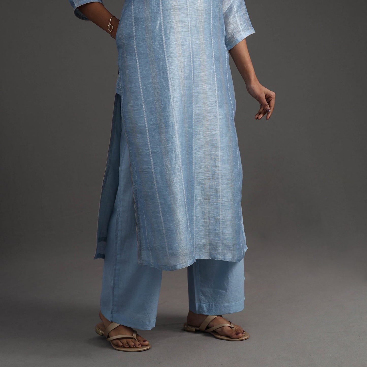 Buy Blue Elegant Linen Silk Handloom Plain Kurta Set