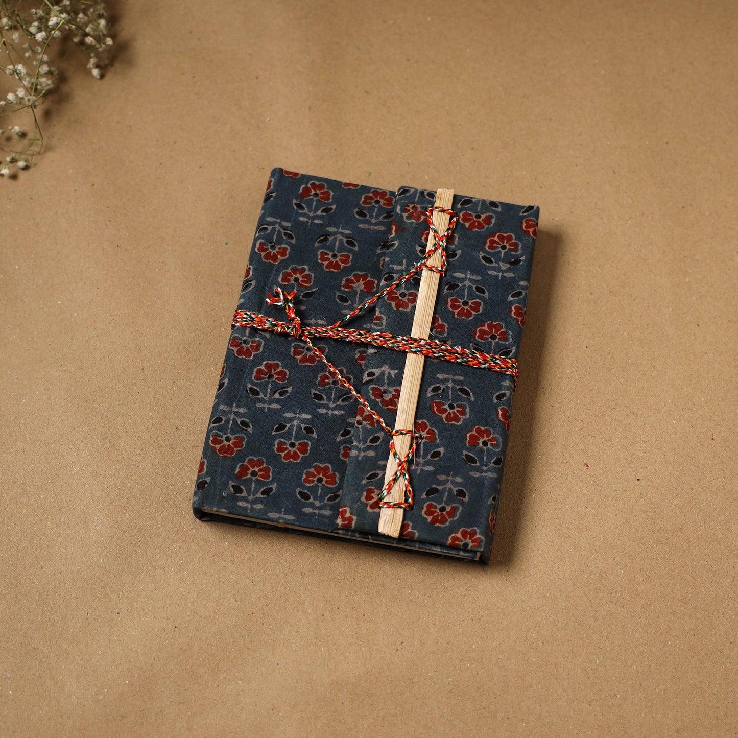 Fabric cover handmade paper notebook with thread lock 63