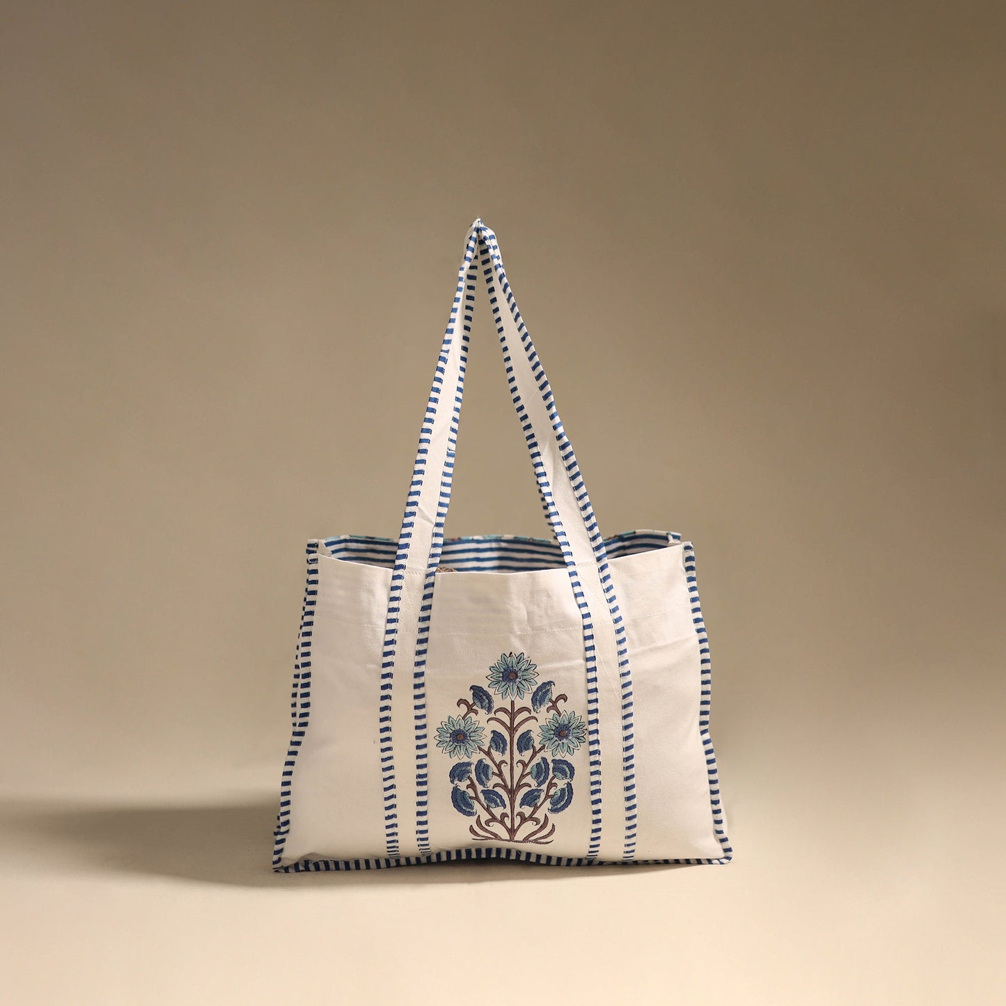 Blue - floral hand tote bag 09 - handcrafted