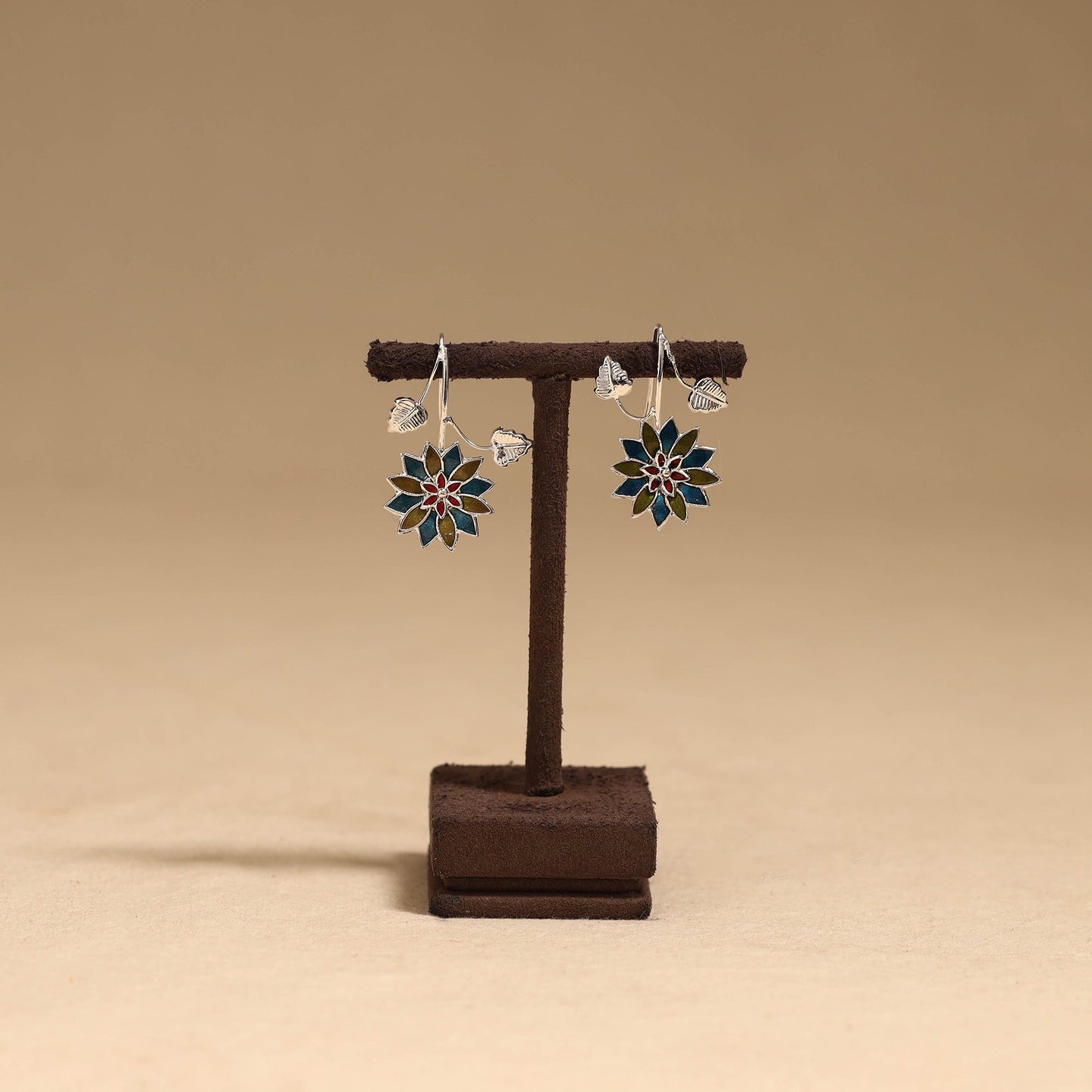 Flower & leaf - handcrafted paka meenakari earrings 68