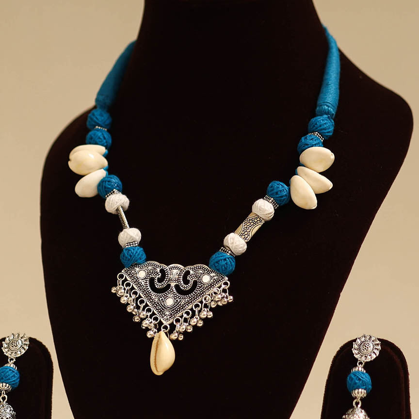 Blue - german silver necklace set with thread beads 03