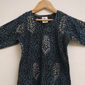 Blue - girls akola pure cotton kurta set (2-6 years) 19