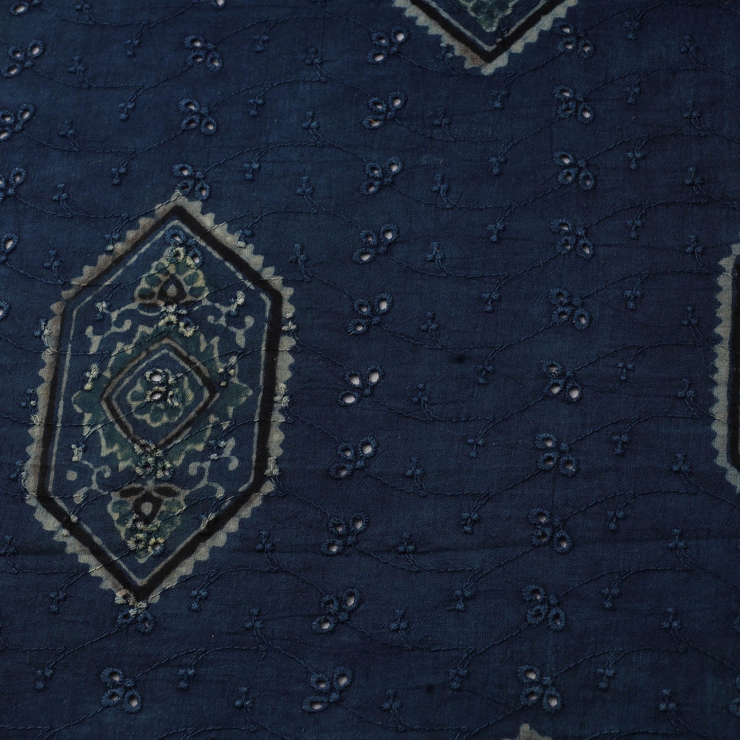 Hakoba natural dyed cotton fabric 05 - handcrafted