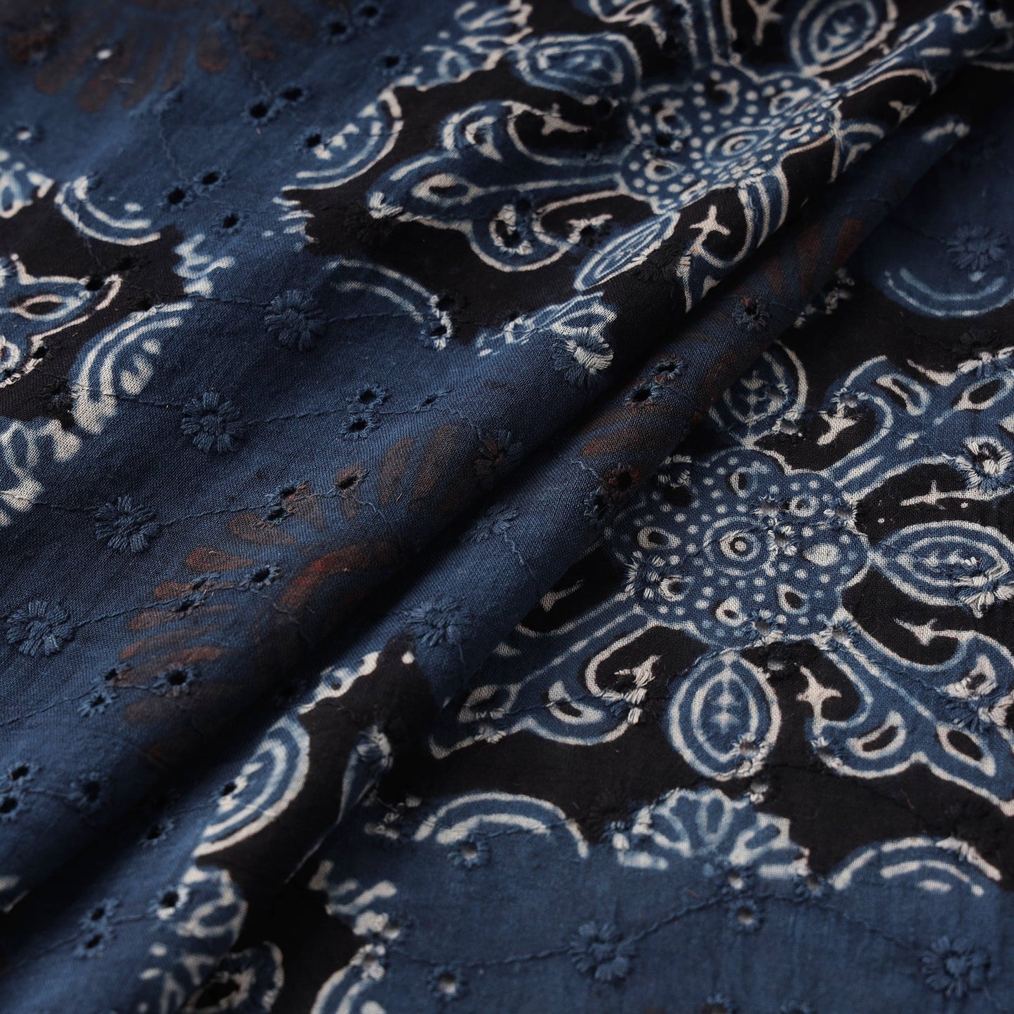 Hakoba natural dyed cotton fabric 19 - handcrafted