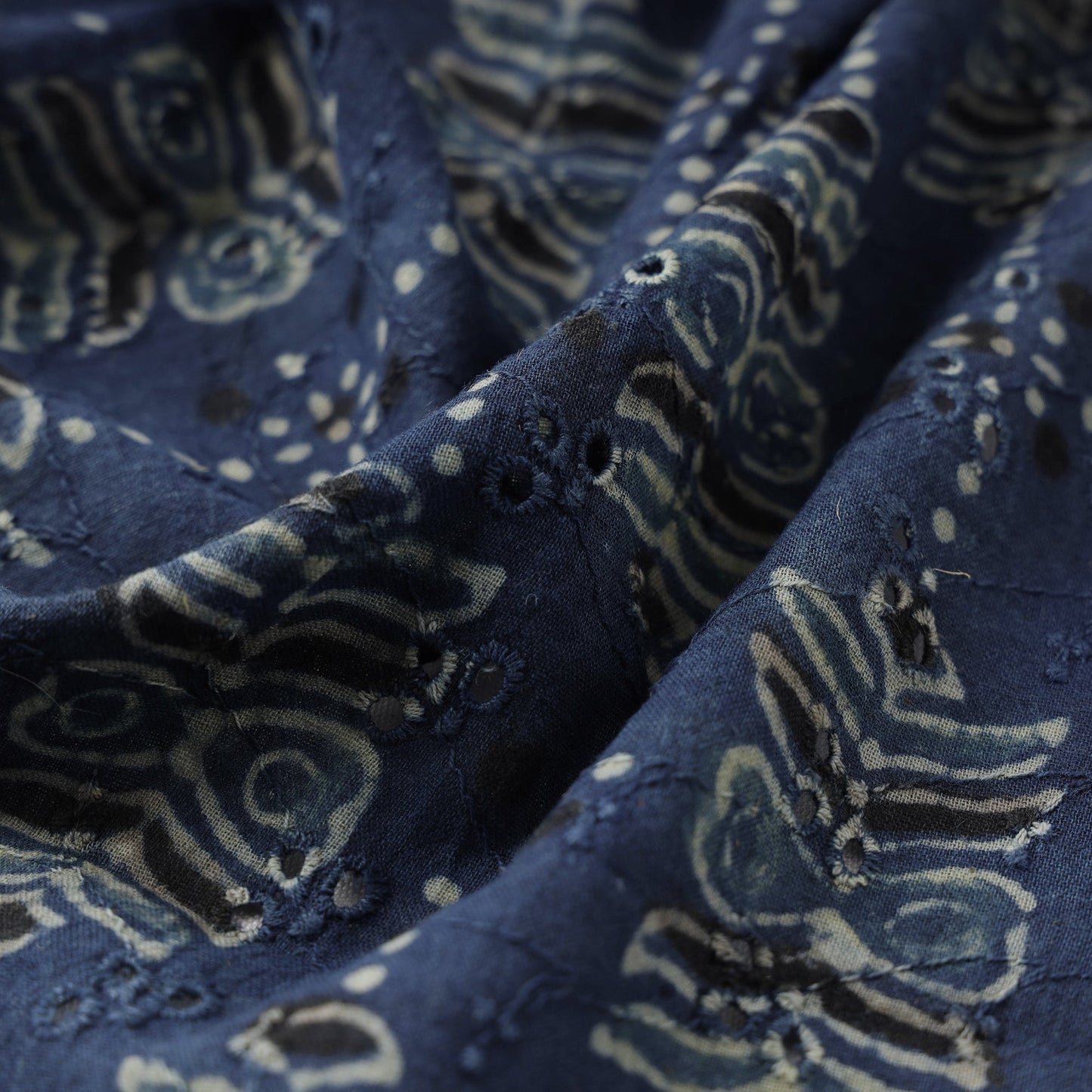 Hakoba natural dyed cotton fabric 22 - handcrafted