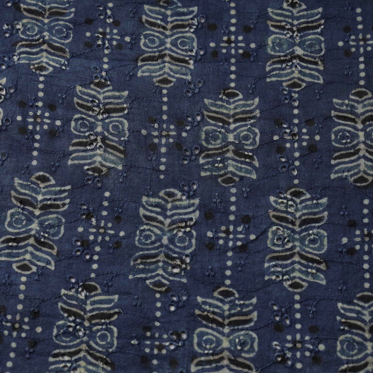 Hakoba natural dyed cotton fabric 22 - handcrafted